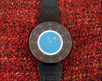 Rara línea divertida ROTATING HAND WATCH