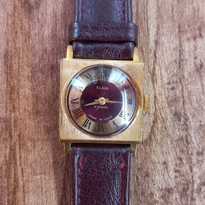 Slava vintage Russian square mechanical women&#39;s watch nos DARK RED DROP