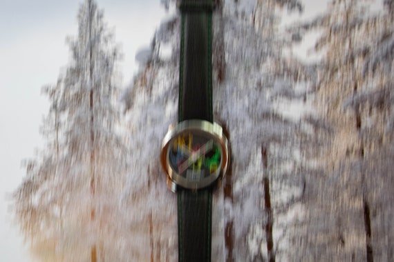 Benetton by Bulova Vintage Swiss Quartz Women's / Unisex Benetton by Bulova Vintage Swiss Quartz Women's / Unisex