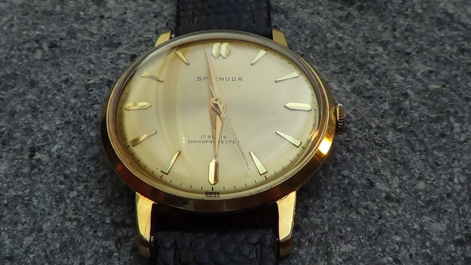 Splendor Vintage Swiss Mechanical Golden Men's Wristwatch NOS - Etsy