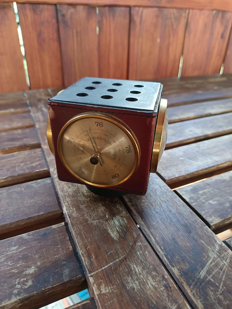VTG German weather station
vtg cube weather station
Vtg German Regen Veranderlich Schon weather station pen holder mid century