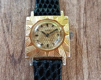 Orologio da donna Chaika in acciaio russo con movimento meccanico quadrato