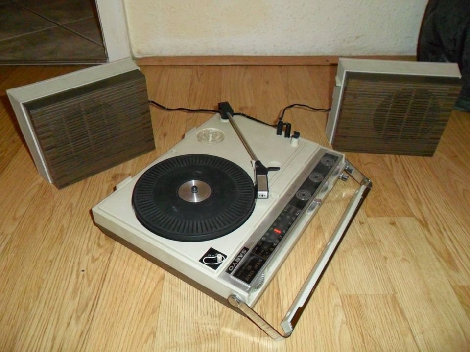 Tocadiscos Sanyo Valija Tocadiscos Maleta Tocadiscos De Segunda