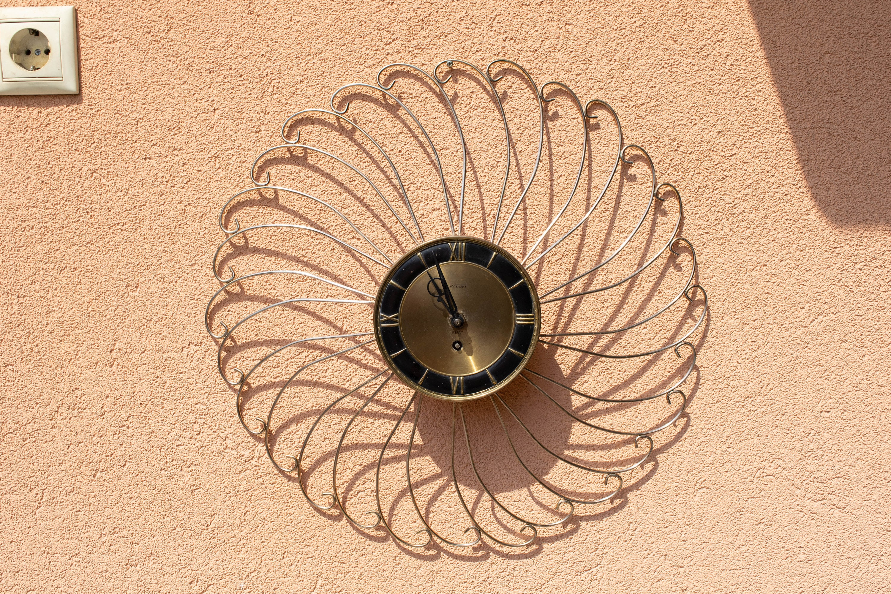 Welby American "Sunrays" Vintage Steel, Mechanical, Wall Clock