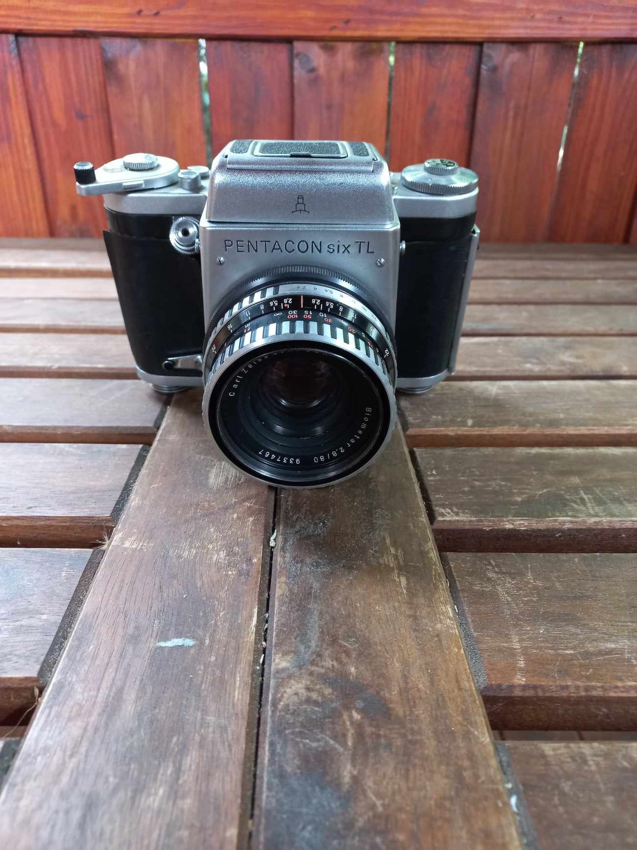 Appareil Photo Analogique Pentacon Six TL Avec Accessoires