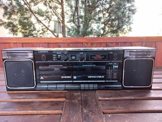 Crown SZ 2150 Vintage Japanese Boombox Double Cassette Player 1980