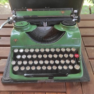 Groma N German typewriter 1940&#39;