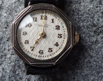 Watch Co vintage Swiss solid silver Art Deco women&#39;s wristwatch