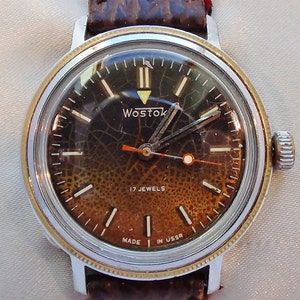 Wostok vintage Russian mechanical men&#39;s / unisex watch MOON DESERT DROUGHT