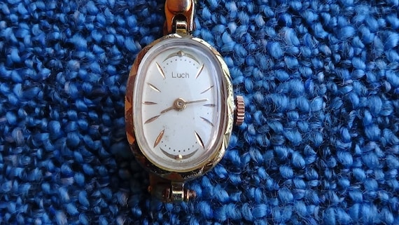 Luch vintage Russian mechanical women's watch I WANT YOU BACk