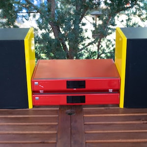 A set of Marantz CR2020 cd player + amplifier combo, SD2020 cassette deck + a set of Quart 190 speakers rare colours !!!
