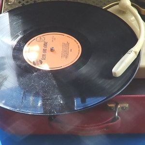 ゼルディック フィリップス オーストリア製 TOO OLD to ROCK and ROLl レコードプレーヤー 1950