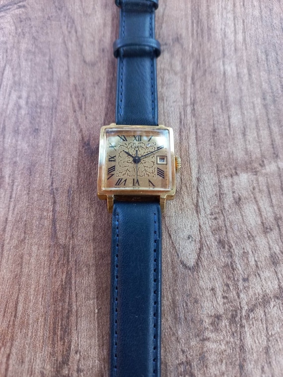 VINTAGE USSR SOVIET RUSSIA LUCH LADIES MECHANICAL WATCH Vintage Ladie main image 4