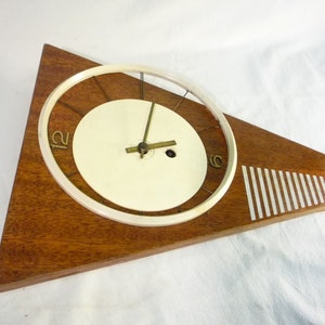 Majak vintage Russian art deco ALL THE STARS electric wall clock