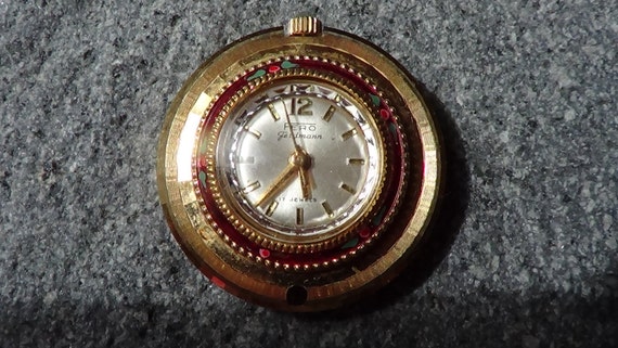 Fero Swiss mechanical gold plated women's pendant watch