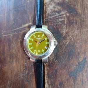 Tissot Swiss square mechanical women's wristwatch EMBRACE Me WITh ALl YOUR HEART