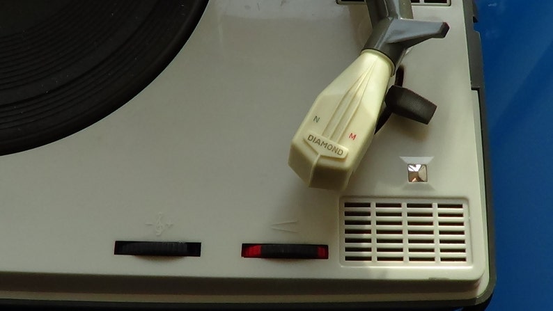 Philips Dutch VINTAGE SOUL BREAKER record player 1950