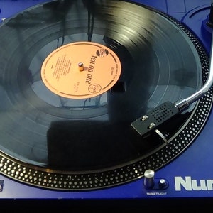 Numark tt 1700 LIMITED EDIÍTION BLUE record player - Etsy 日本