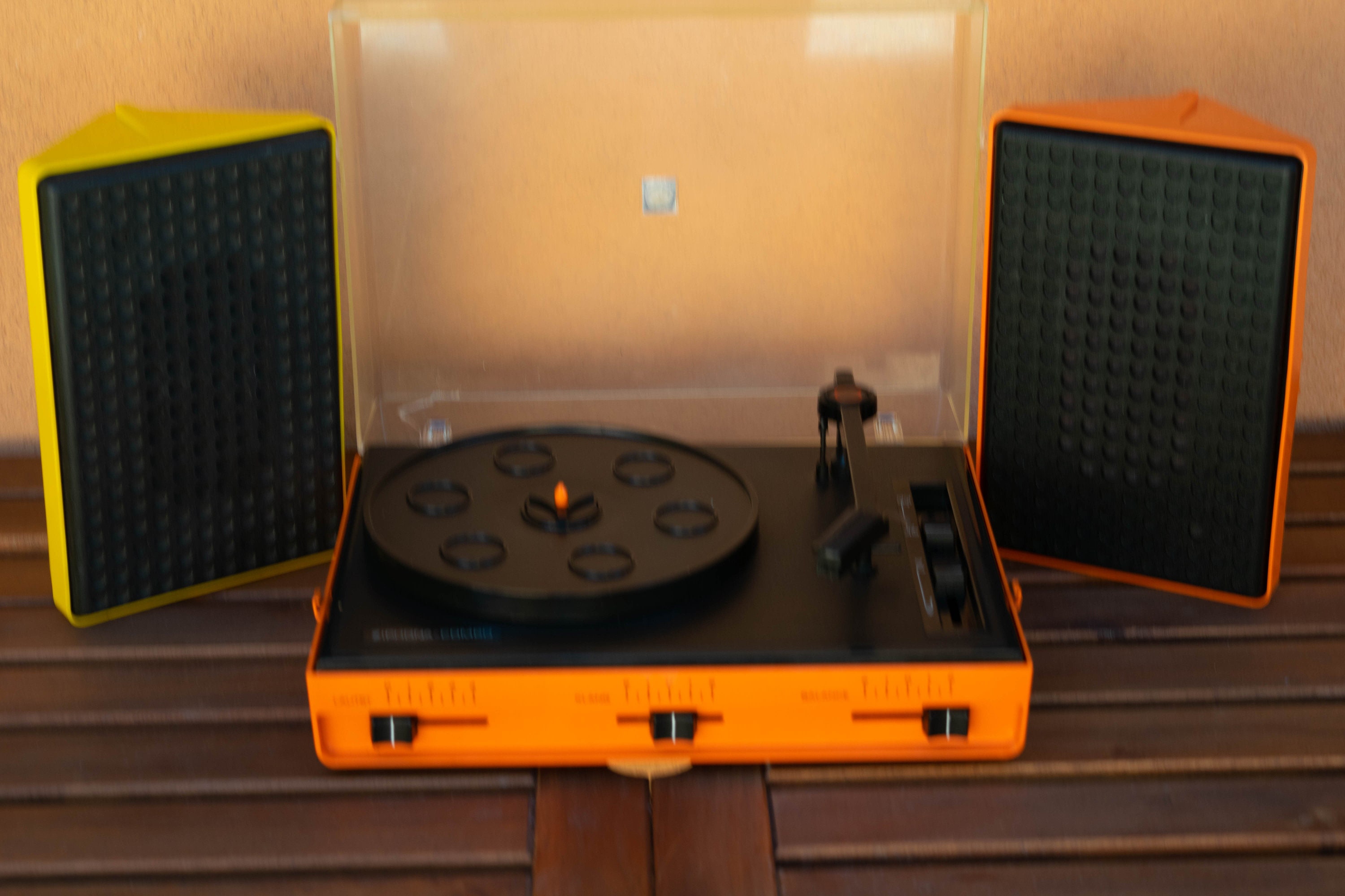 Ziphona Combo RDA space age design record player ORANGE