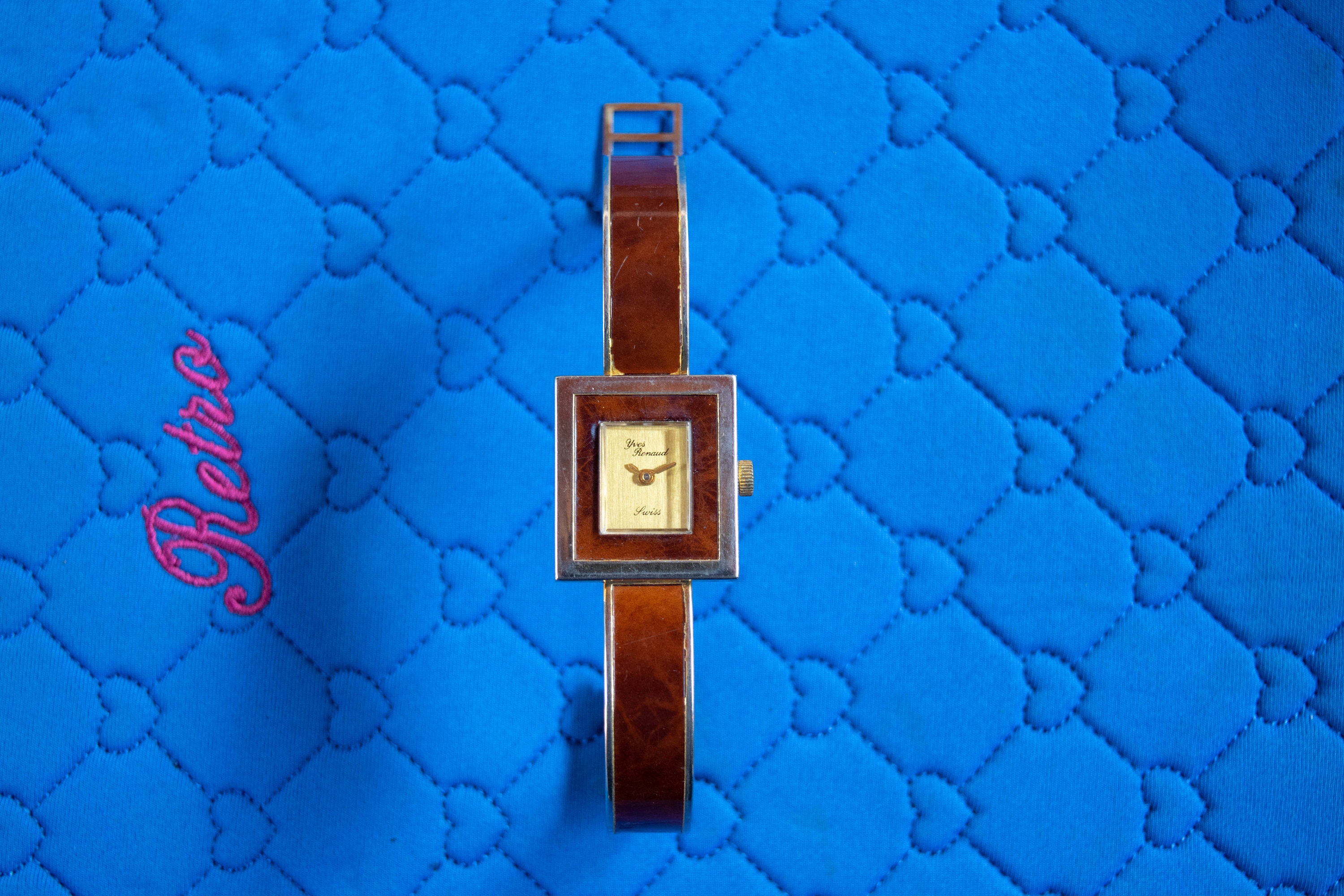 Montre-bracelet Vintage Homme Bronova - Mécanique ? - Occasion à Restaurer ?