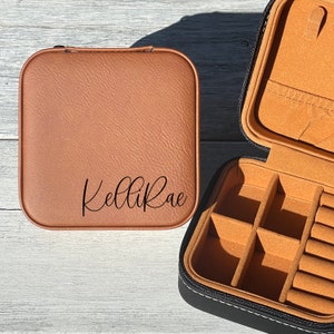 Personalized NAME Travel Jewelry Case | Custom Gift Idea For Mom | Monogrammed Initial Jewelry Organizer Box | Bridesmaid Proposal | FONT 2