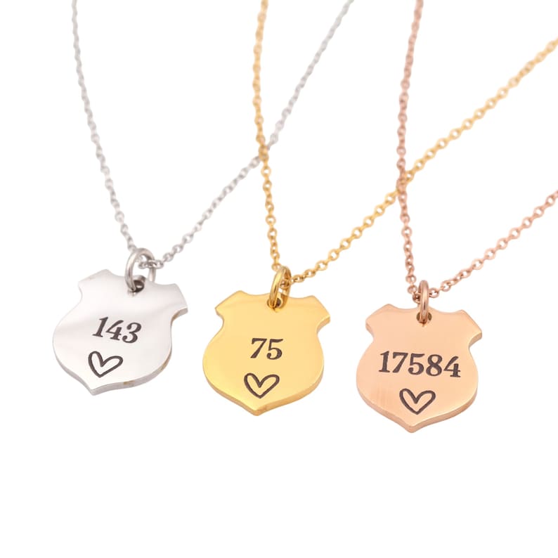 Personalized Number Necklace | Police Officer Badge Charm Necklace | LEO | Custom Shield Jewelry For Wife | Law Enforcement Mom Gift Idea bild 1