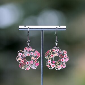 DUSTY PINK | Boho Flower Acrylic Dangle Earrings