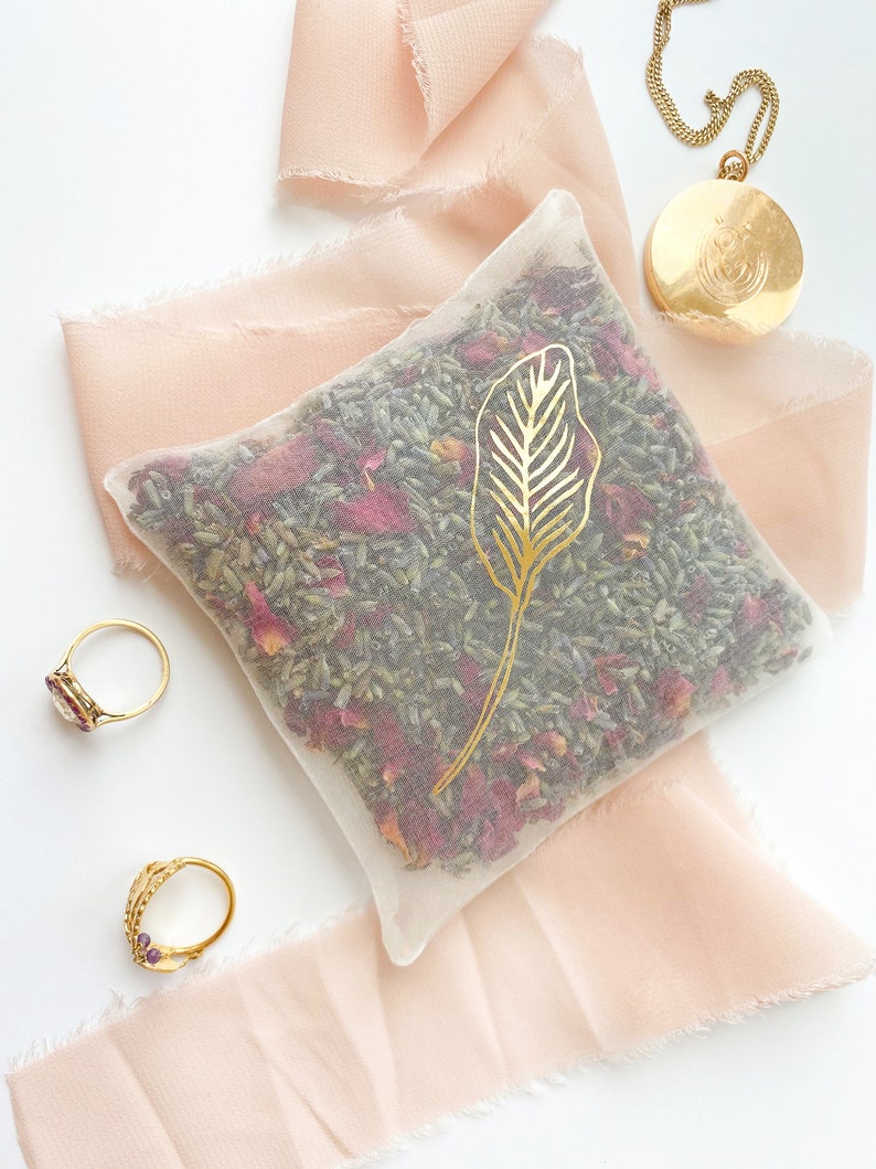 Silk Lavender Sachet with Gold Leaf 画像 2