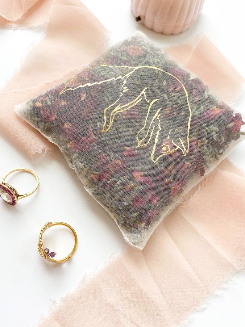 Real Silk Fox Lavender and Rose Fragrance Bag, Relaxation and Sleep Gift image 7