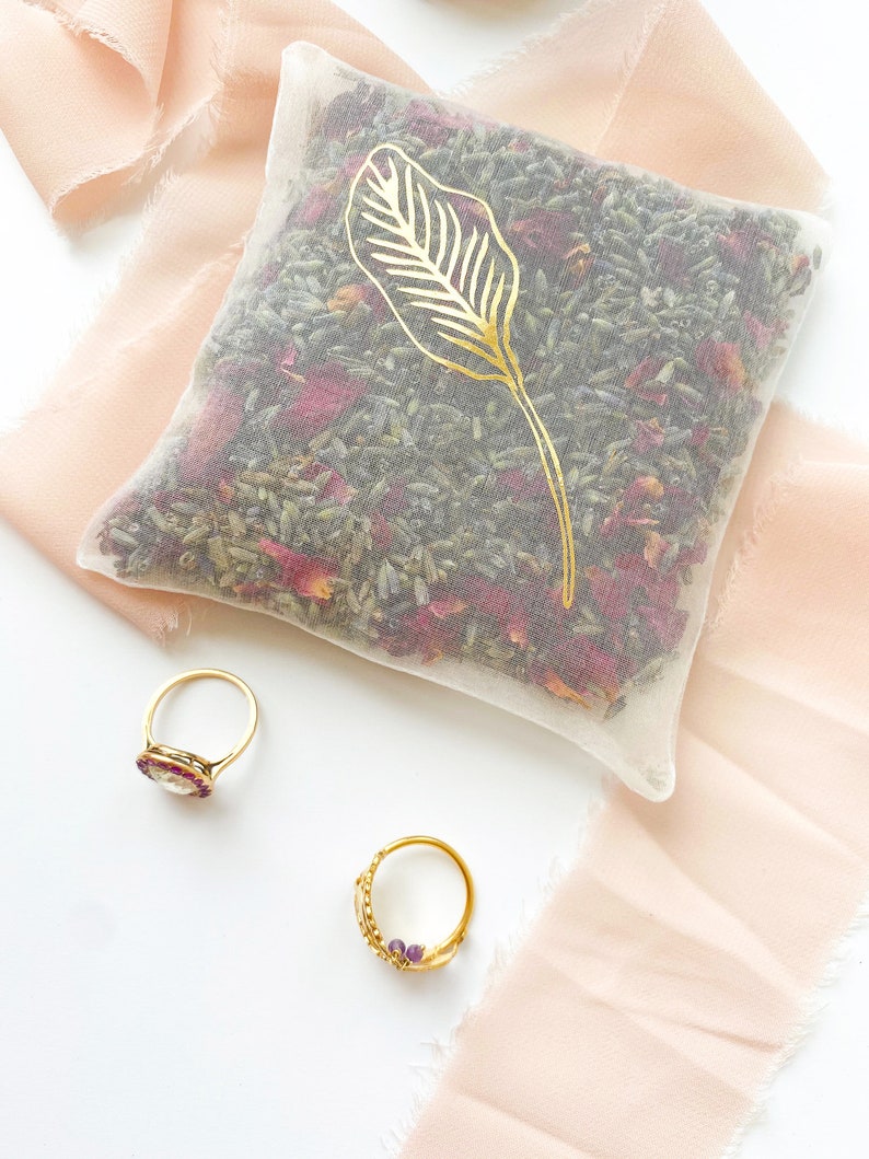 Silk Lavender Sachet with Gold Leaf 画像 5