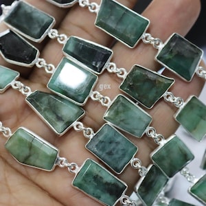 Natural Sakota Mines Emerald crown cut Fancy shape Connector Chain- Natural Emerald Table cut Bezel Chain-  Briolette 14-19 mm size- 64AA92