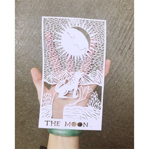 Oeuvre d'art découpée au laser - Carte de tarot La lune
