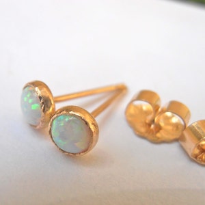 Iridescent white opal Stud Earrings 4mm 14K Yellow Gold Filled Handcrafted