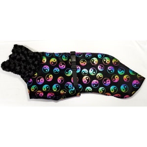 C3120 Whippet Coat in Medium or Large - Metallic Ying/Yang Circles