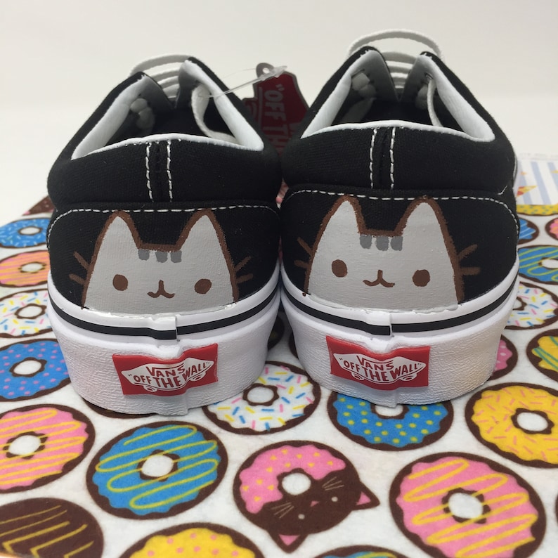 pusheen shoes