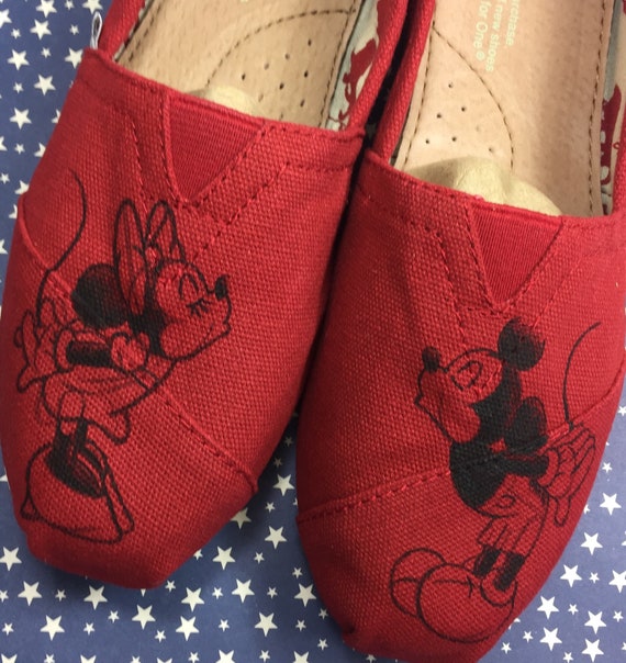 mickey mouse toms shoes
