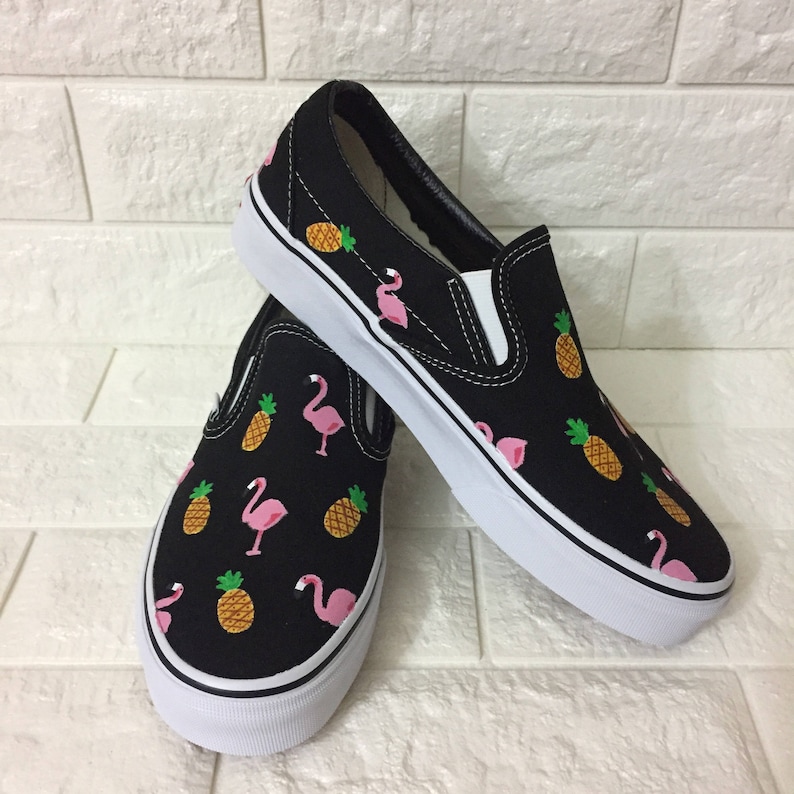gucci sneakers distressed