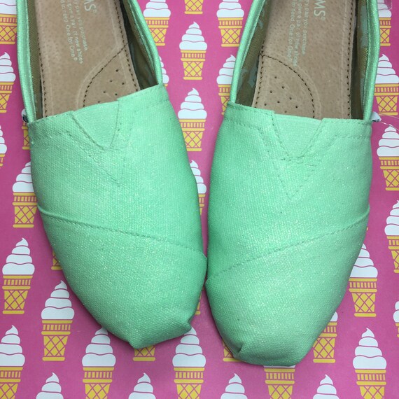 seafoam green shoes