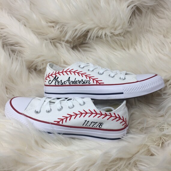 toms baseball shoes