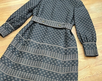 1960s Mod Wool Dress: Vintage A-Line Midi with Belt, Joseph Stein