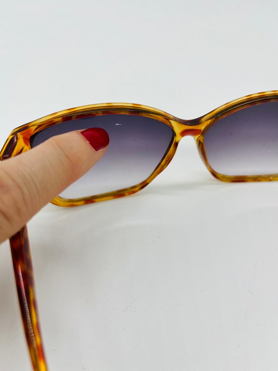 Square Sunglasses 80s Oversized Sunglasses Tortoi… - image 5