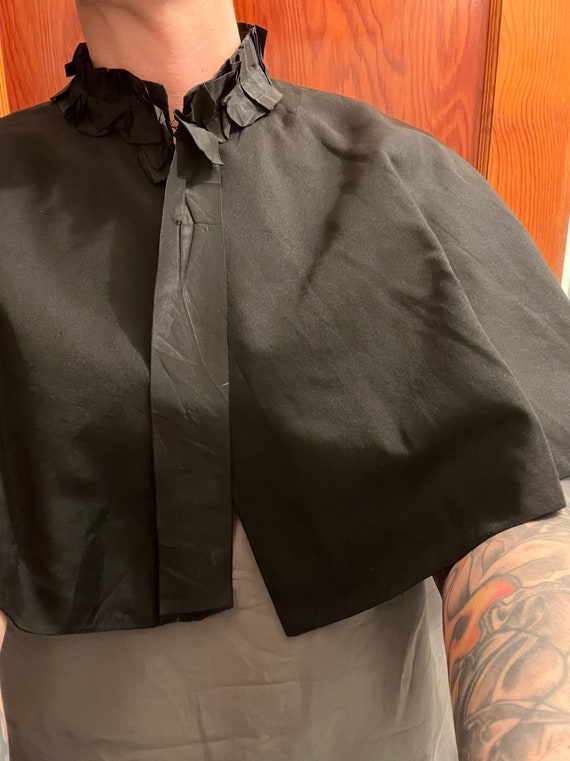 Antique Victorian Cape, Edwardian Caplet, Black Elbow… Gem