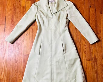 Minivestido de seda de los años 60: vestido de cóctel verde de alta costura, talla pequeña