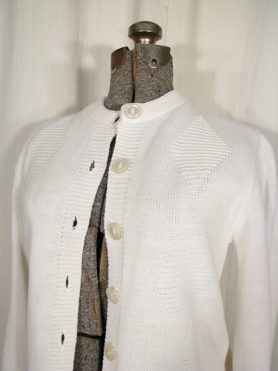 Vintage Cardigan, 1950s White Argyle Jumper Sweat… - image 2