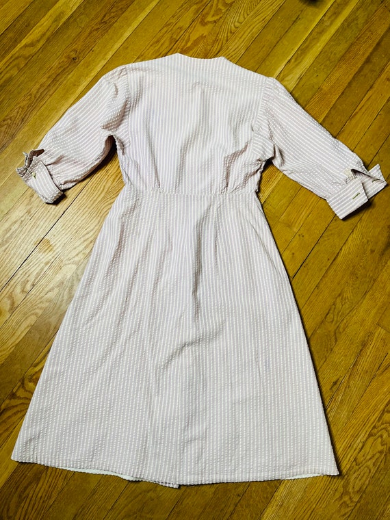Seersucker 1930s Day Dress, 30s Shirt Dress with … - image 4