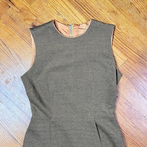 Vintage 50s Wiggle Dress: Brown Sleeveless Pencil Skirt, Fitted Bust