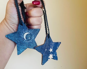 Celestial Sparkle Star Ornament| Hand Painted and Decoupaged Wooden | Star Art | Celestial Wall Art | Glitter | Sparkle | Kumbyart