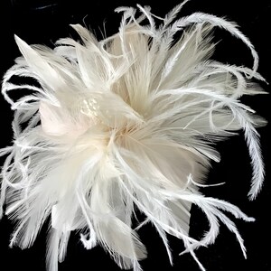Bridal Wedding Feather Flower Fascinator Hair Clip Headpiece. Ostrich. pearlized stamen. Millinery Bild 3