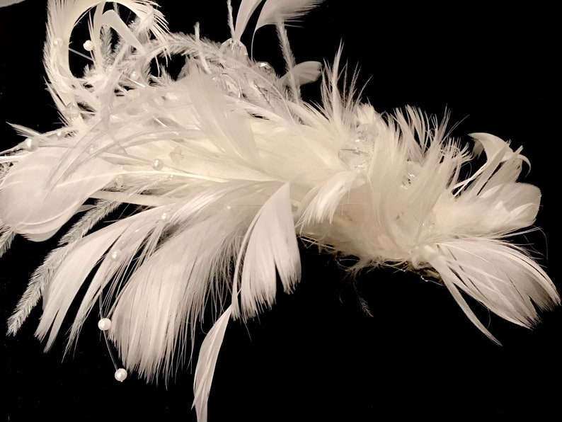 Ivoire, blanc ou rose fard à joues fait à la main aux États-Unis mariée mariage fascinateur plume pince à cheveux cristaux perles d'autruche image 6