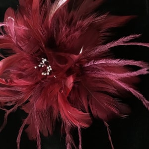 Dark red wine shades. Feather Fascinator Hair Clip, Fashion Pin Fashion Accessory. Made in USA immagine 2